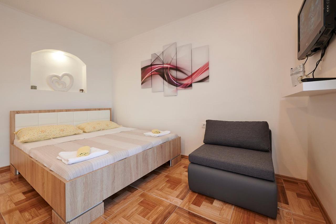 Apartments Lucija Trogir Buitenkant foto
