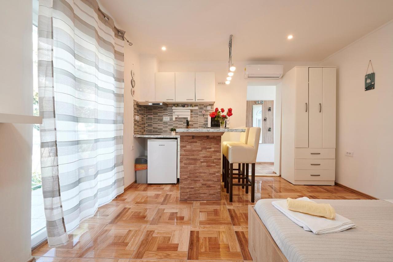 Apartments Lucija Trogir Buitenkant foto