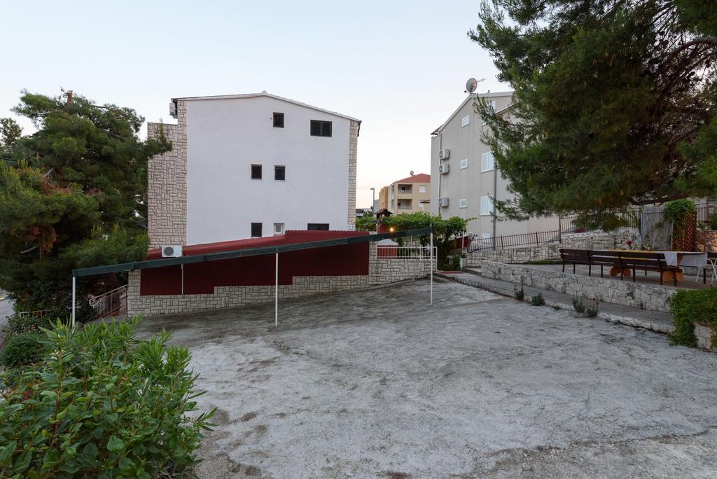 Apartments Lucija Trogir Buitenkant foto